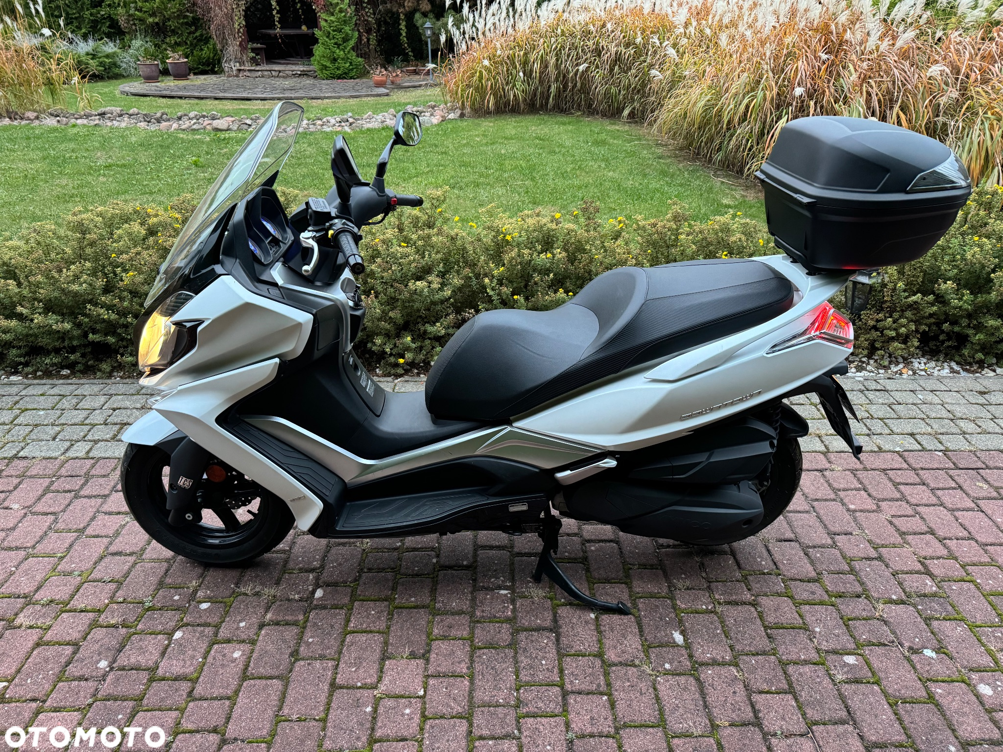 Kymco Downtown - 4