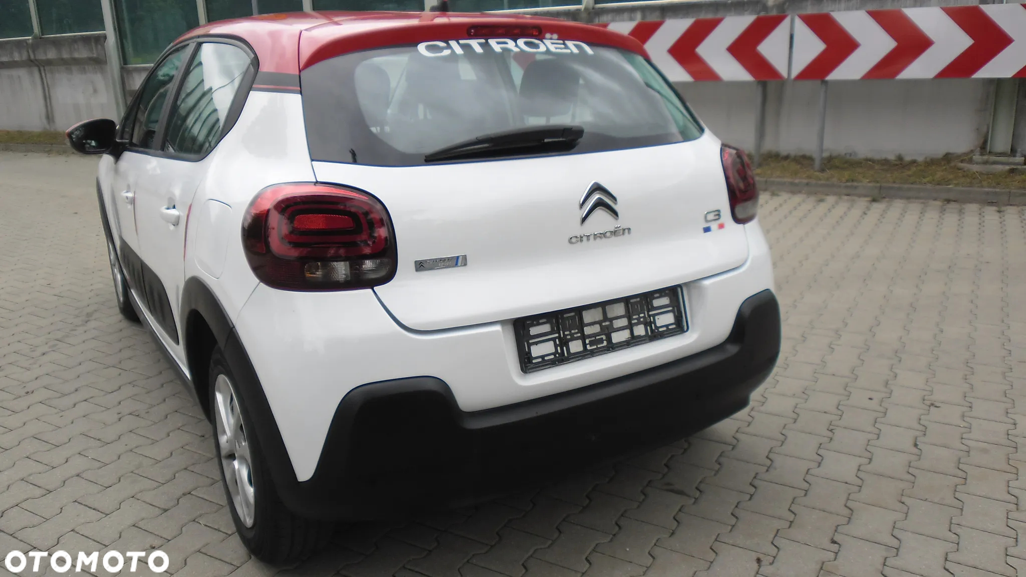 Citroën C3 1.6 BlueHDi Shine S&S - 4