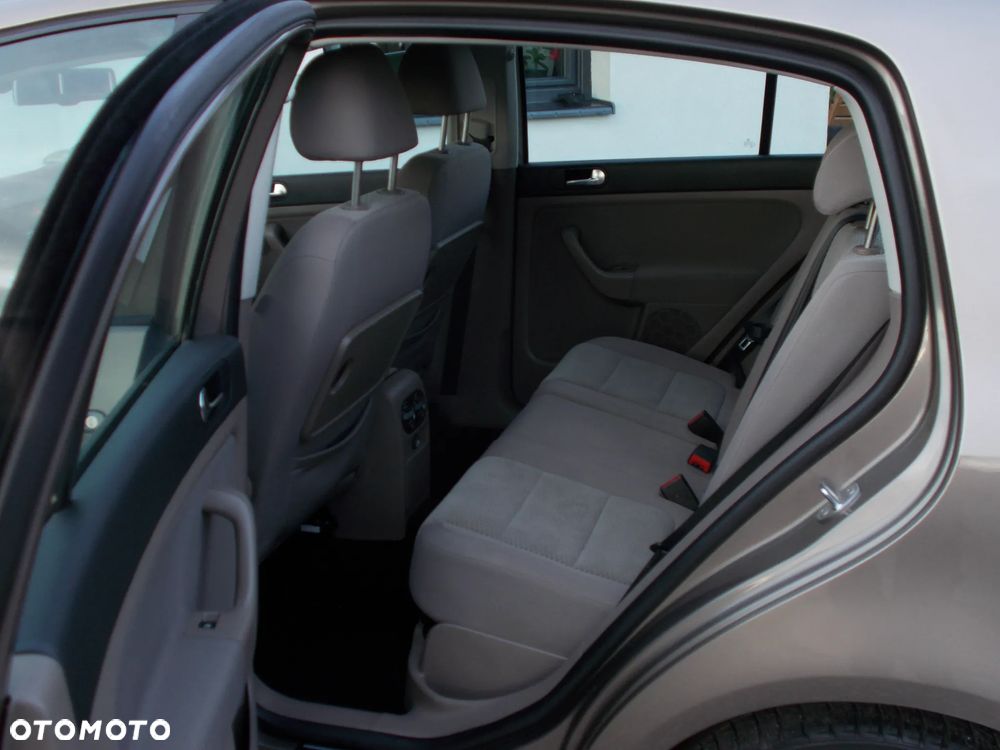 Volkswagen Golf Plus 1.4 TSI Highline - 9