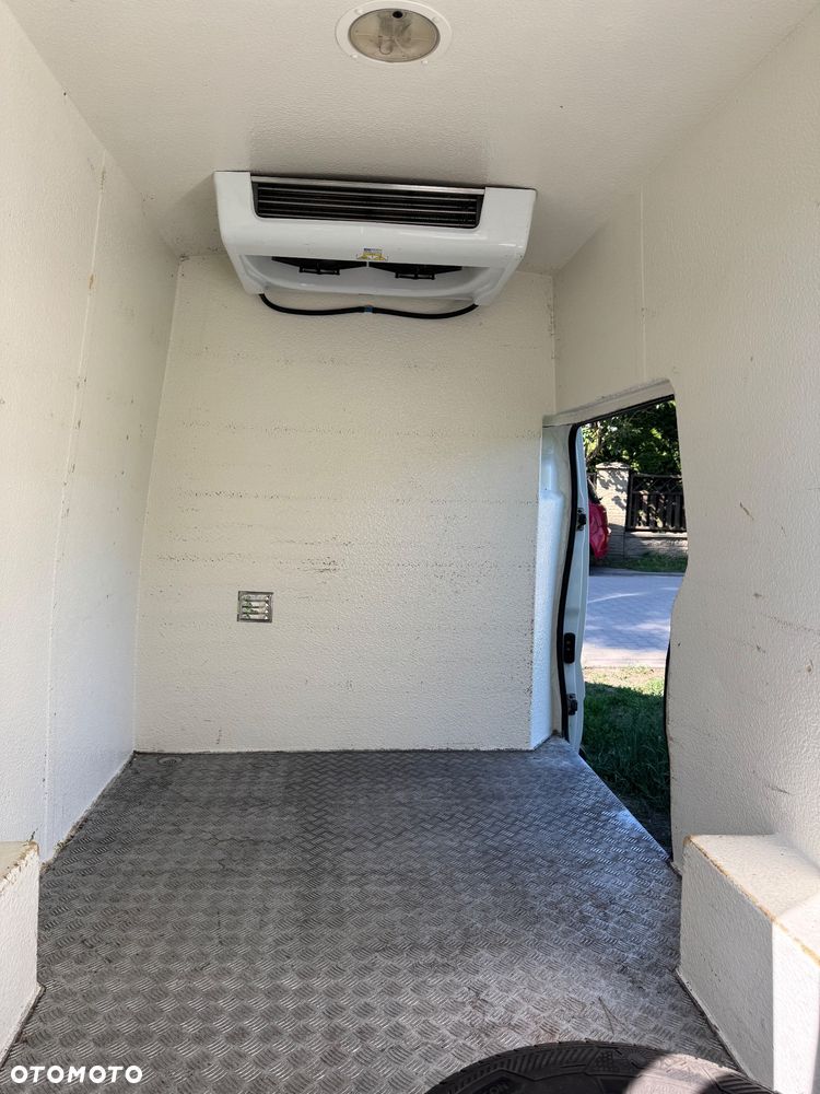 Renault Trafic - 9