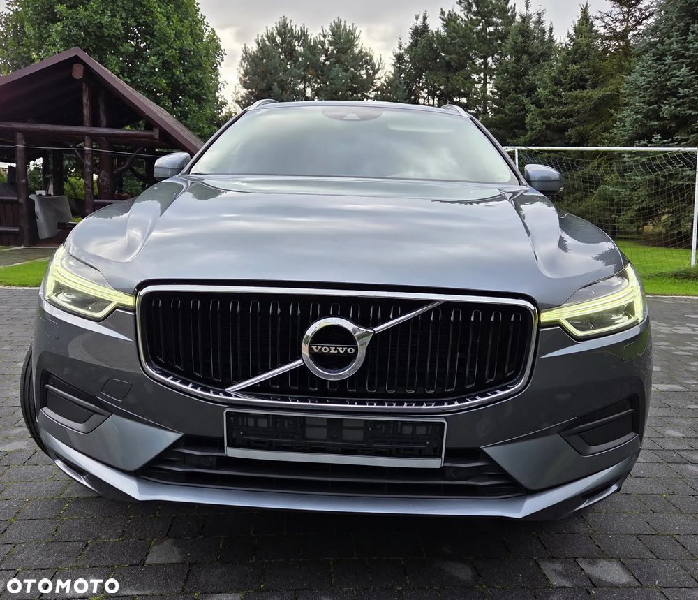 Volvo XC 60 D4 Momentum Pro - 2