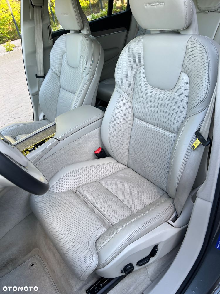 Volvo XC 90 B5 D AWD Inscription 7os - 17