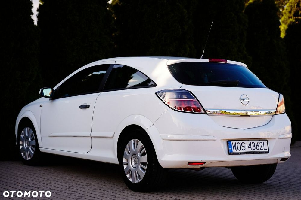 Opel Astra - 4