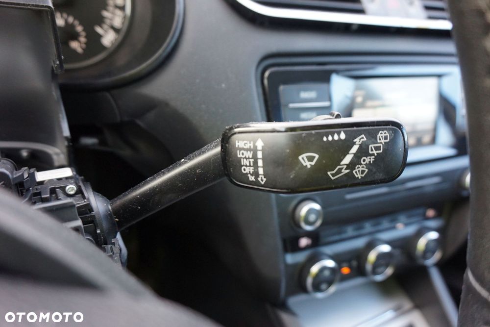 PRZEŁĄCZNIK ZESPOLONY TAŚMA AIRBAG OCTAVIA III 5E3 5Q0953513P 5Q0953549 5Q0953507AA SKODA 2012-2016 - 1