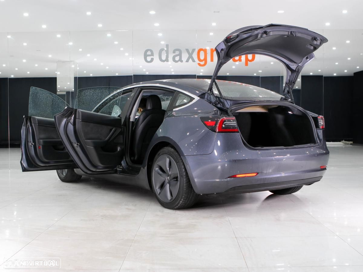 Tesla Model 3 Standard Range Plus RWD - 5