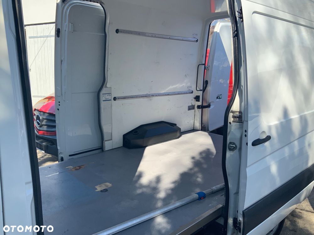 Volkswagen Crafter 35 - 9