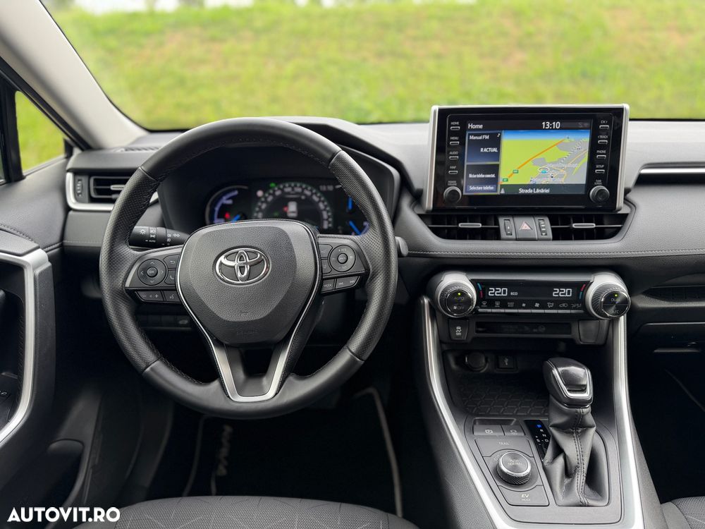 Toyota RAV4 - 14