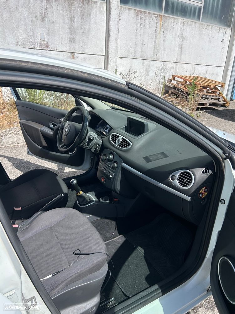 Renault Clio 1.5 dCi Dynamique - 5