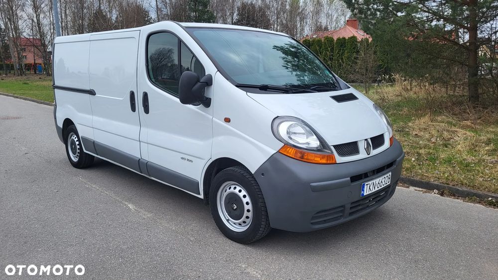 Renault Trafic - 2