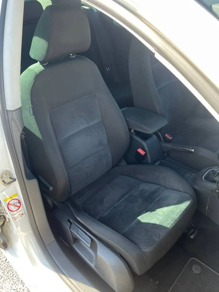 Volkswagen Golf 1.4 TSI Comfortline - 11