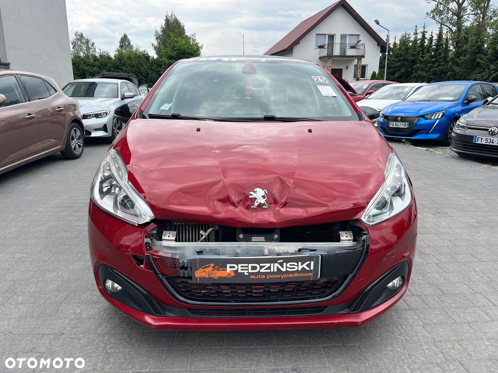 Peugeot 208 - 2