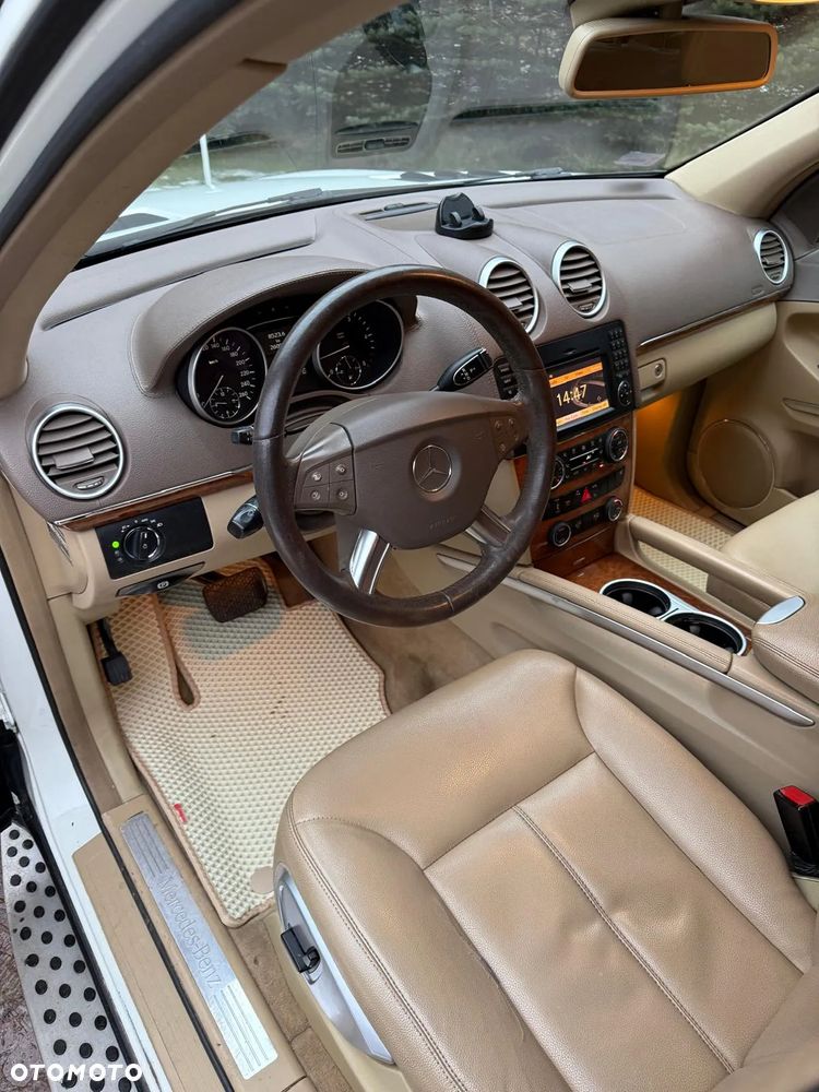 Mercedes-Benz GL 320 CDI 4Matic 7G-TRONIC - 14