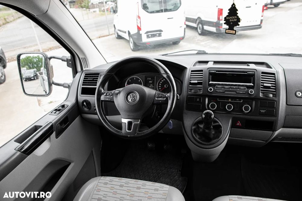 Volkswagen T5 - 8