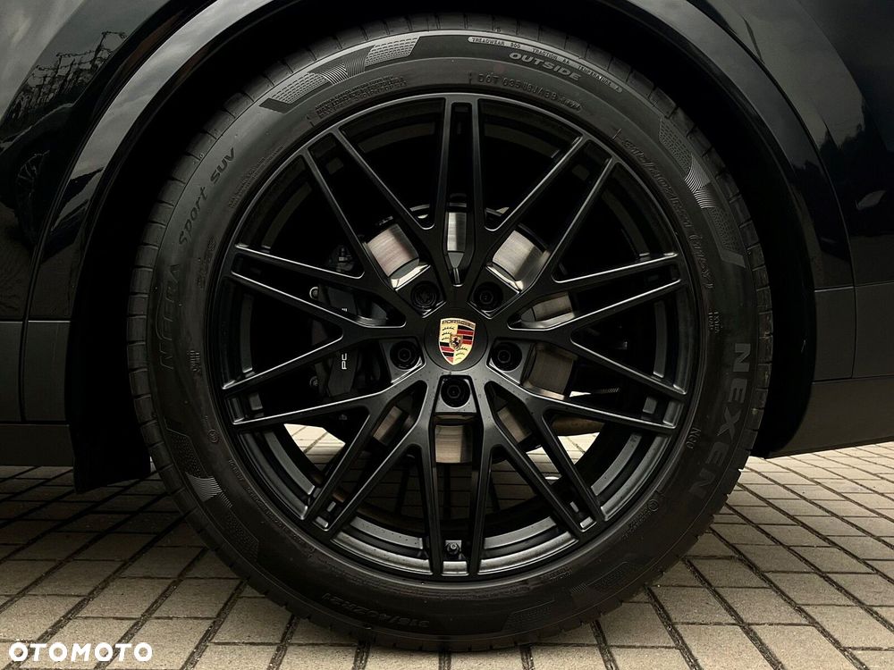 Porsche Cayenne Coupe - 11
