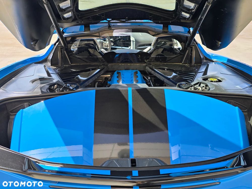 Chevrolet Corvette Stingray 2LT 6.2 V8 Automatik - 25