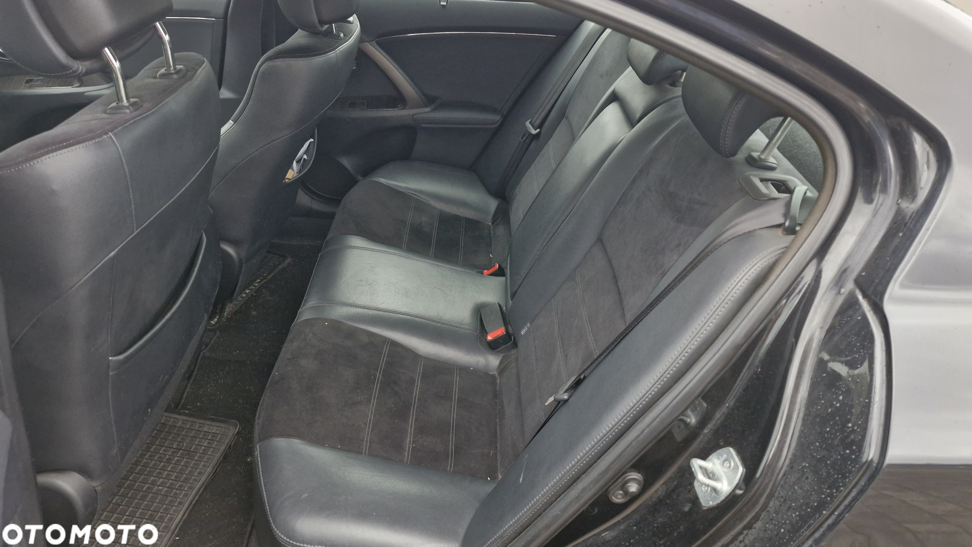 Toyota Avensis 1.8 Sol MS - 6