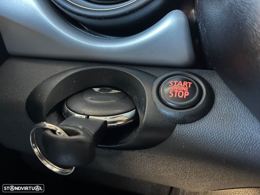 MINI 3 Portas One 1.6 - 17