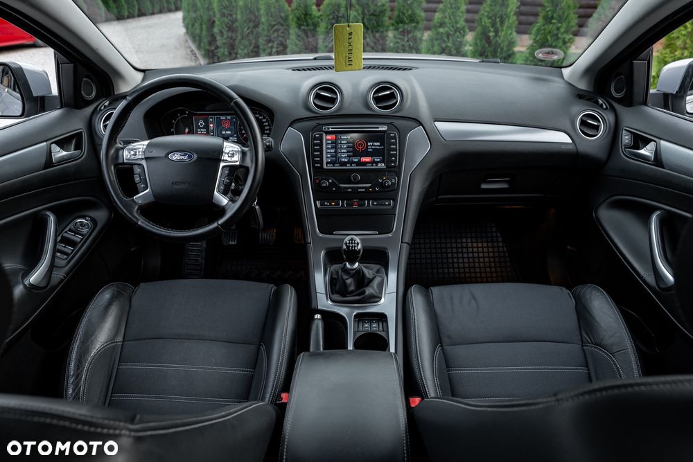 Ford Mondeo 2.0 TDCi Sport - 26