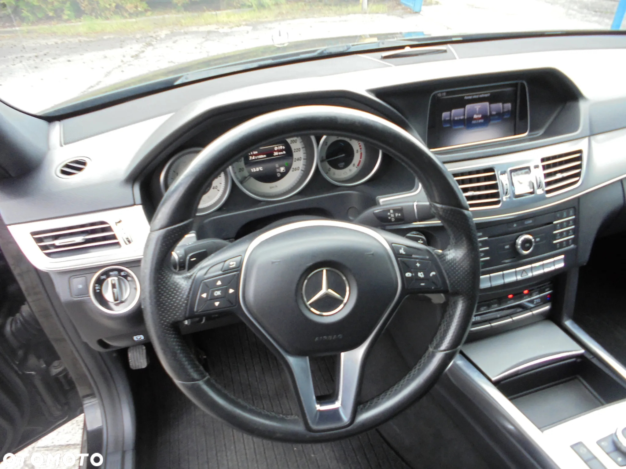 Mercedes-Benz Klasa E 220 BlueTEC BlueEFFICIENCY Edition 9G-TRONIC Avantgarde - 6