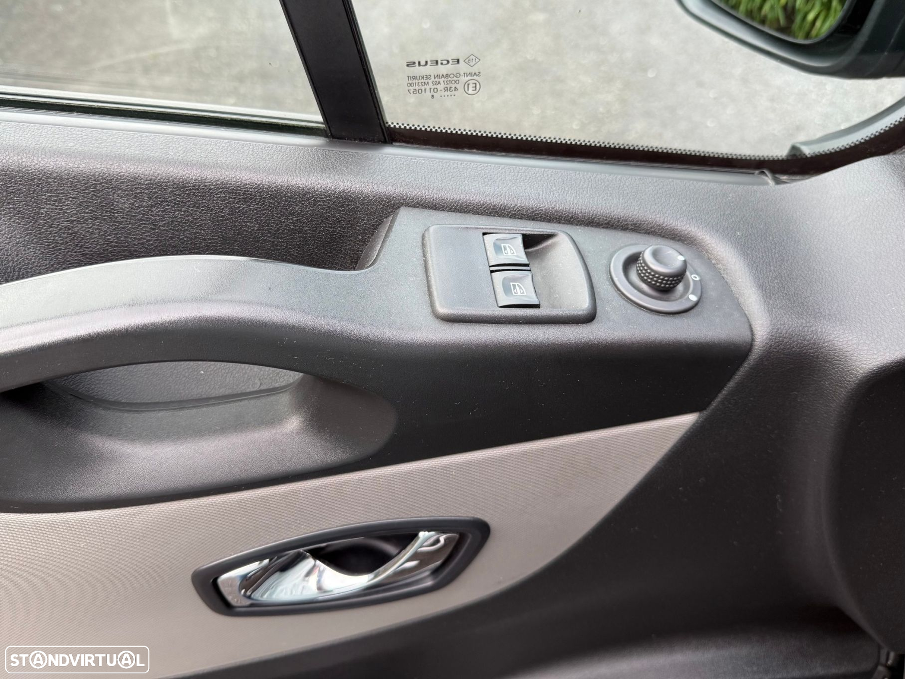 Renault Trafic 1.6 dCi L2H1 1.2T SS - 10