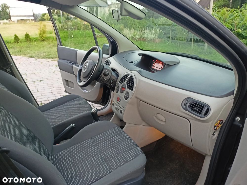 Renault Modus 1.6 Luxe Dynamique - 23