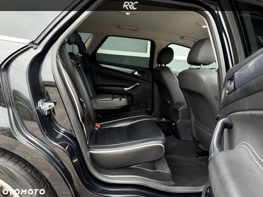 Ford Mondeo 2.0 TDCI Titanium - 24