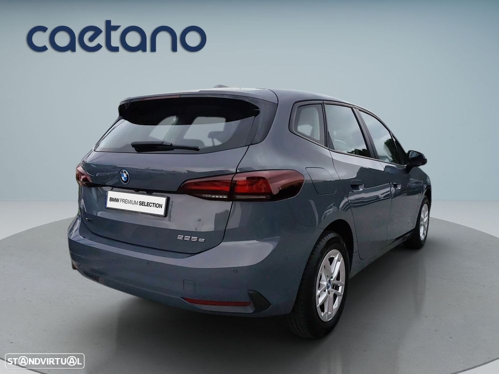 BMW 225xe Active Tourer - 8