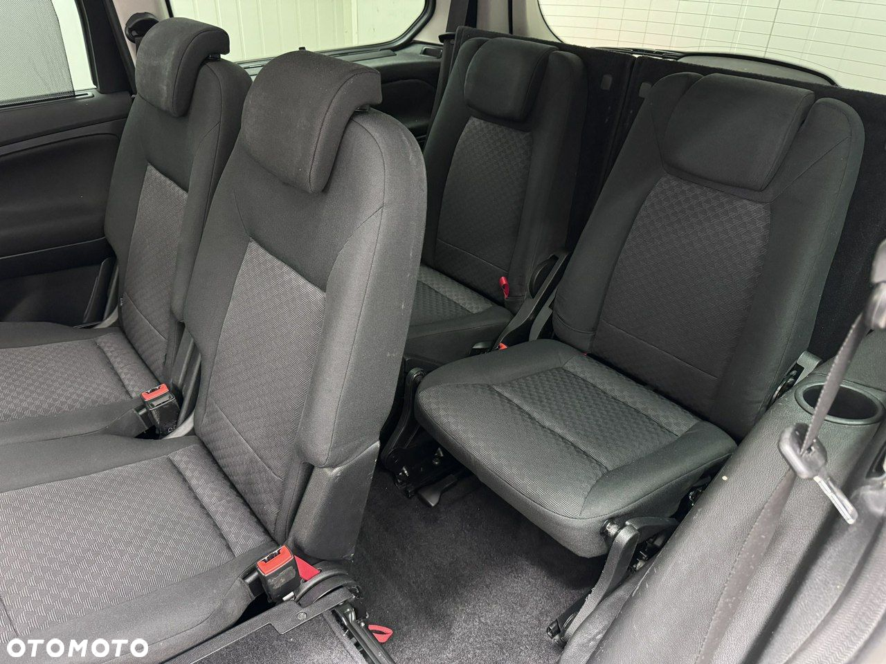Ford Galaxy - 26