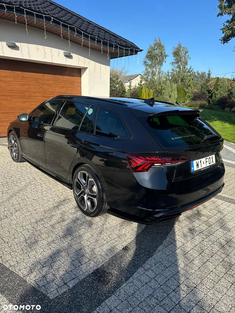 Skoda Octavia 2.0 TSI RS DSG - 10