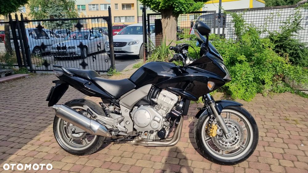 Kawasaki Ninja 1000 SX - 4