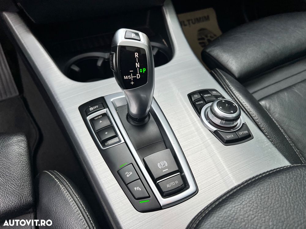 BMW X3 ver-xdrive20d-at-standard - 27