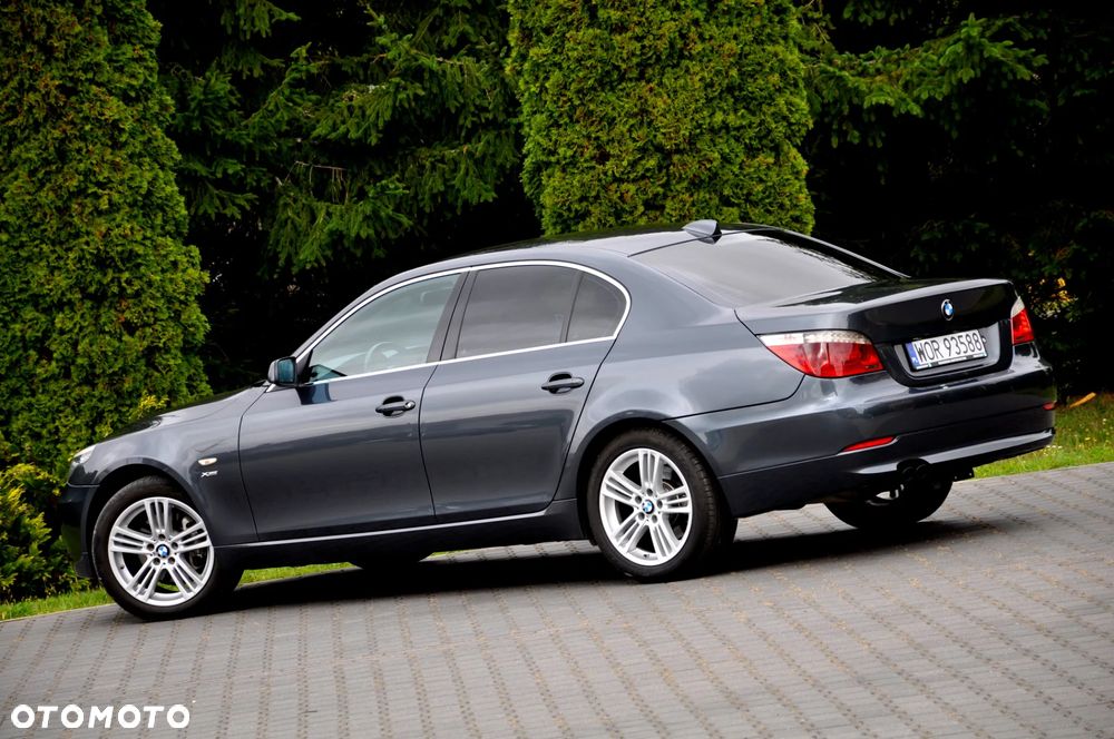 BMW E60 2009 photo 5