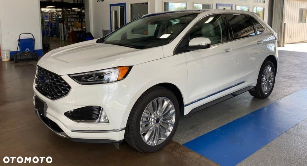 Ford Edge - 3
