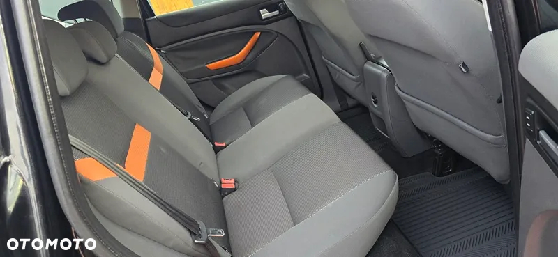 Ford Kuga 2.0 TDCi Trend - 11