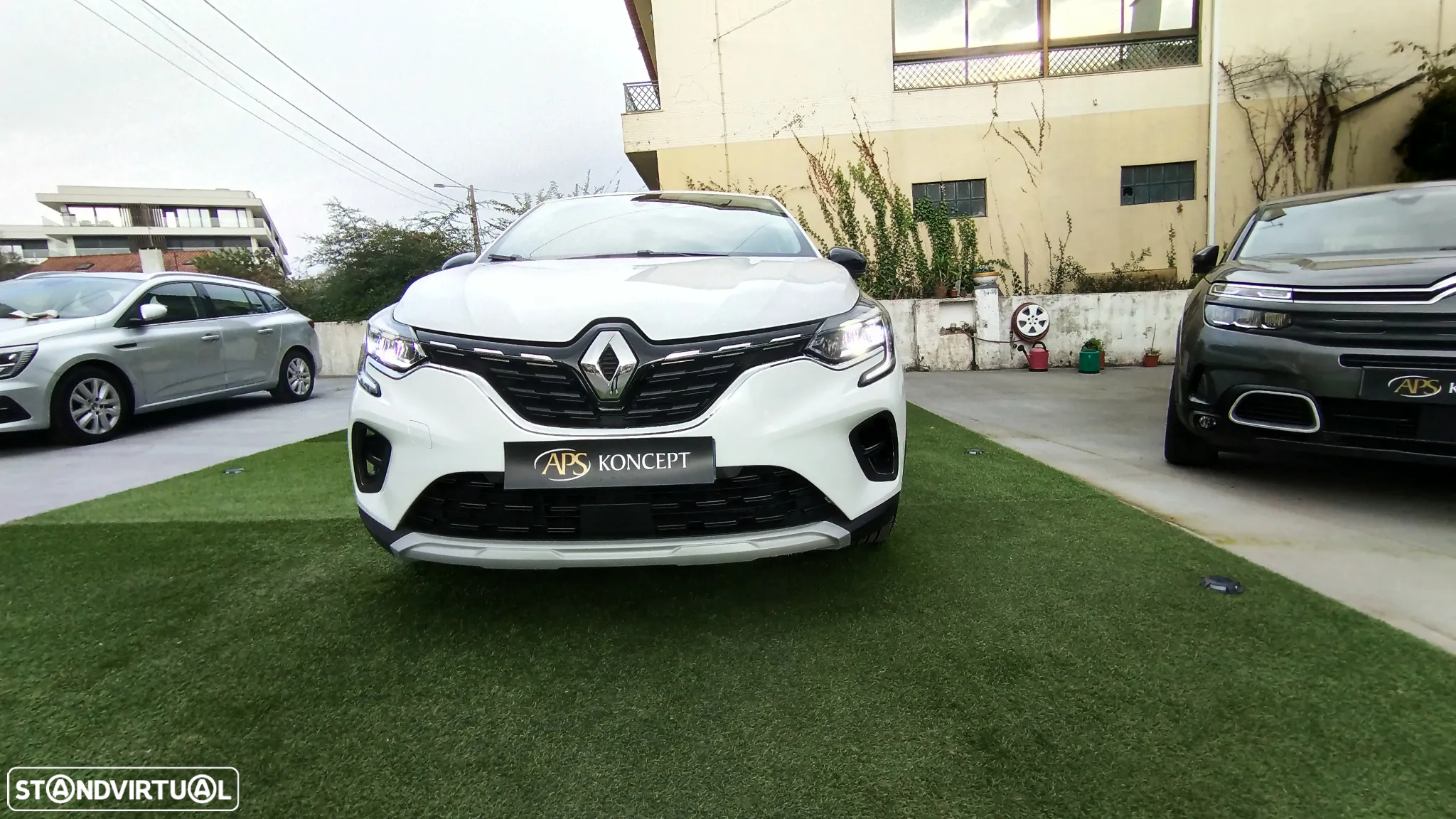 Renault Captur 1.6 E-Tech Plug-In Intens - 2