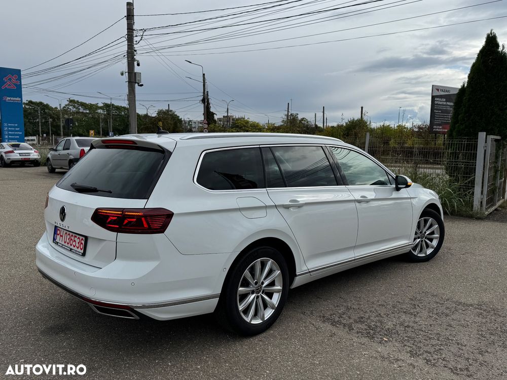 Volkswagen Passat Variant 2.0 TDI SCR DSG Elegance - 18