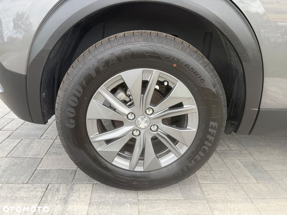 Peugeot 2008 PureTech 130 Stop&Start EAT6 Allure - 25