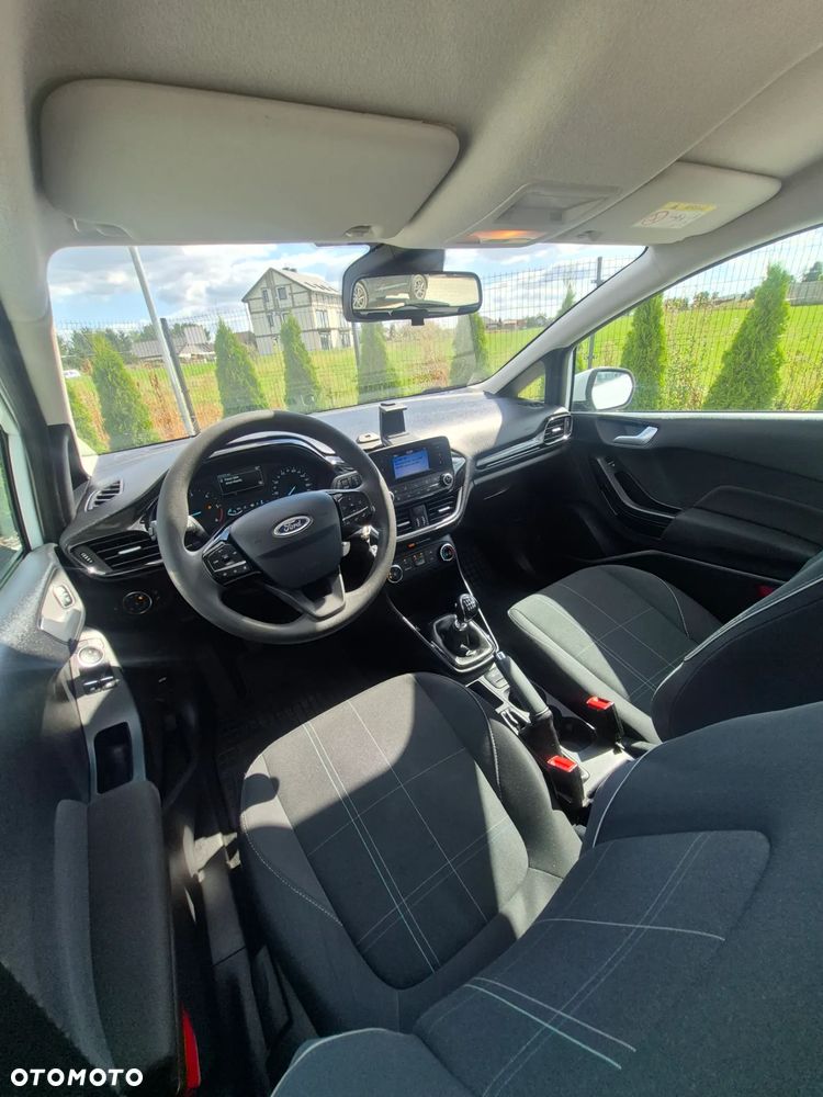Ford Fiesta - 17