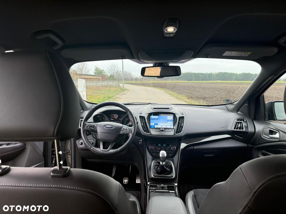 Ford Kuga 2.0 TDCi 4x4 ST-Line - 20