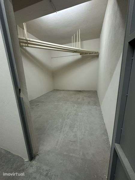 Armazem - box - arrumos - self storage - Grande imagem: 5/5