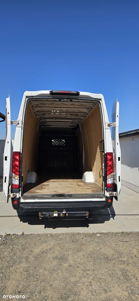 Iveco Daily - 10