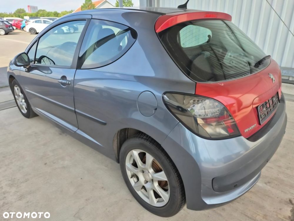 Peugeot 207 2009 photo 3