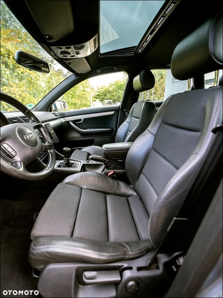 Audi A4 Avant - 19