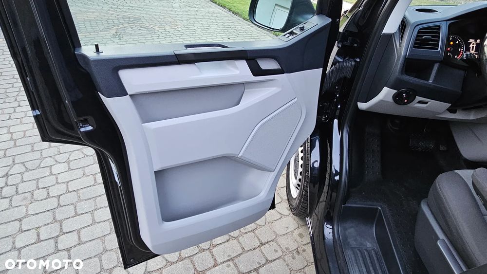 Volkswagen Transporter T6 2,0TDI 150KM DSG L2 Długi Klima Webasto Tempomat Hak - 10