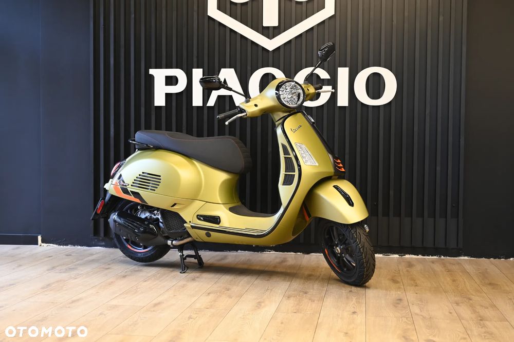 Vespa GTS - 1