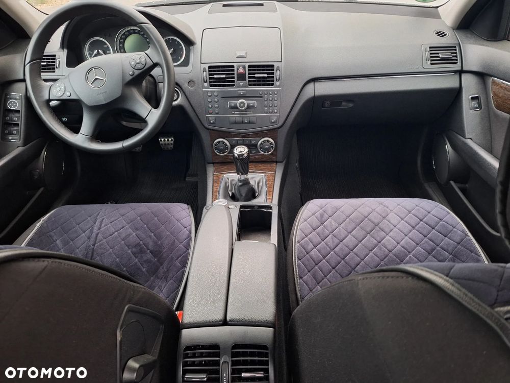 Mercedes-Benz Klasa C 200 Kompressor Special Edition - 5