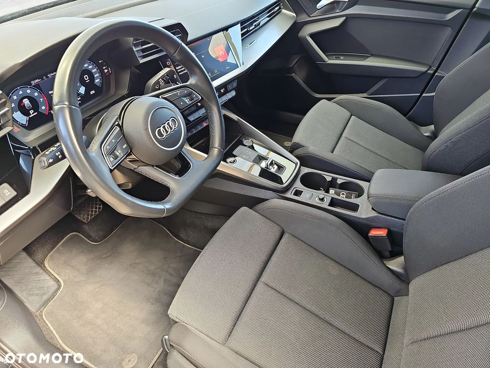 Audi A3 Sportback 35 TFSI mHEV S tronic - 13