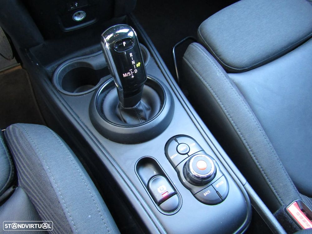 MINI Countryman One D Sport Edition Auto - 14