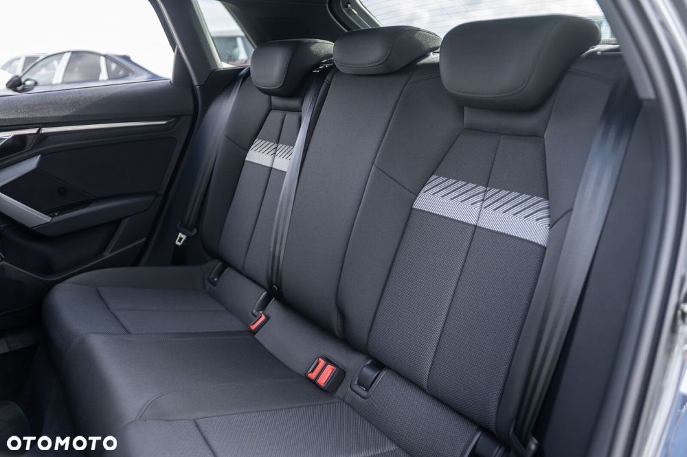 Audi A3 Sportback 35 TFSI mHEV S Line S tronic - 20