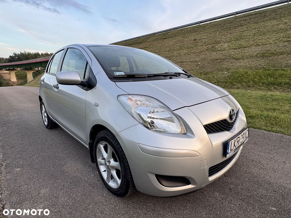 Toyota Yaris 1.33 Prestige - 19